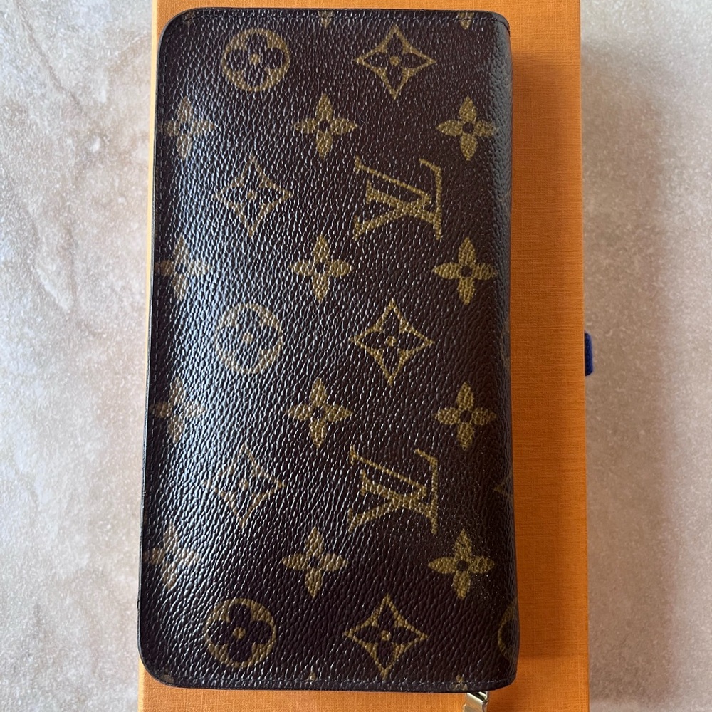 SOLD Louis Vuitton Monogram Zippy Long Wallet - Picture 14 of 14
